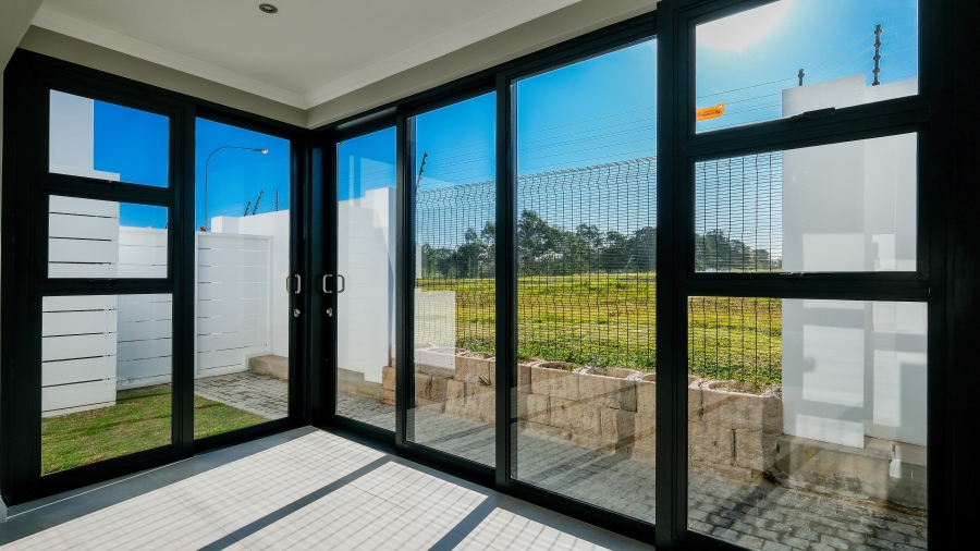 1 Bedroom Property for Sale in Glenwood Western Cape